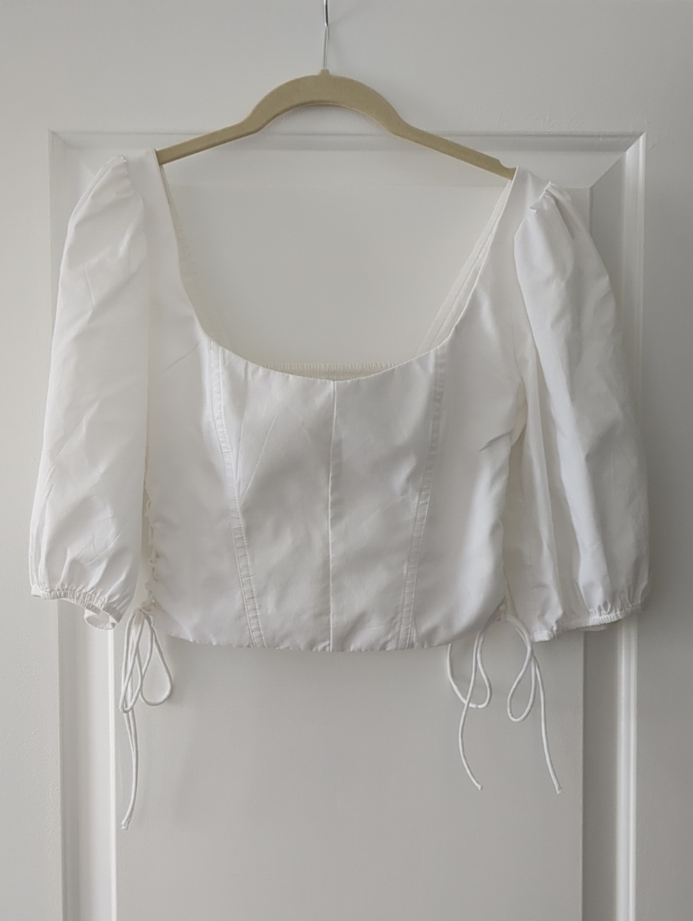 Abercrombie Laced Peasant Cropped Bustier Puffed Sleeve Blouse